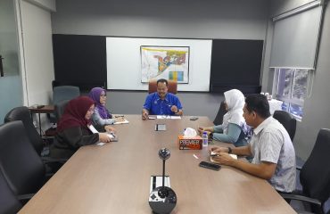 Kunjungan daripada Pensyarah Kanan Fakulti Teknologi Maklumat dan Komunikasi UTeM