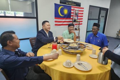 465661447_122178802466166618_2386161601425336992_n majllis bagi meraikan persaraan En. Rashid bin Abd. Rahman