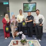 Kunjungan Hormat 3 pegawai kanan Maybank Jalan Hang Tuah 3
