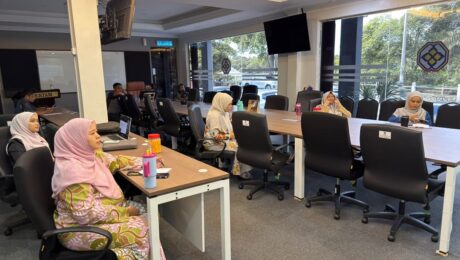 Sesi Webinar Data Raya (Big Data) dan Kecerdasan Buatan (AI)