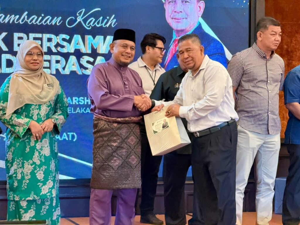 Majlis Perjumpaan dan Ramah Mesra YB Datuk Wira Haji Azhar bin Arshad 4