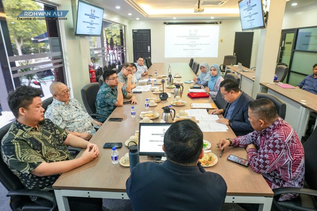 Majlis Menandatangani perjanjian usahasama di antara PERTAM Dan Syarikat Rebana Riang Sdn Bhd 4