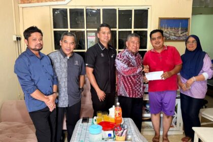 Menziarahi En. Izhar dari Unit Pemasaran PERTAM 4