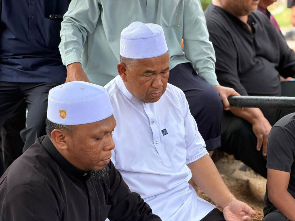 Sekitar Urusan Pengebumian Allahyarham Ayahanda, Ketua Pegawai Eksekutif PERTAM 3